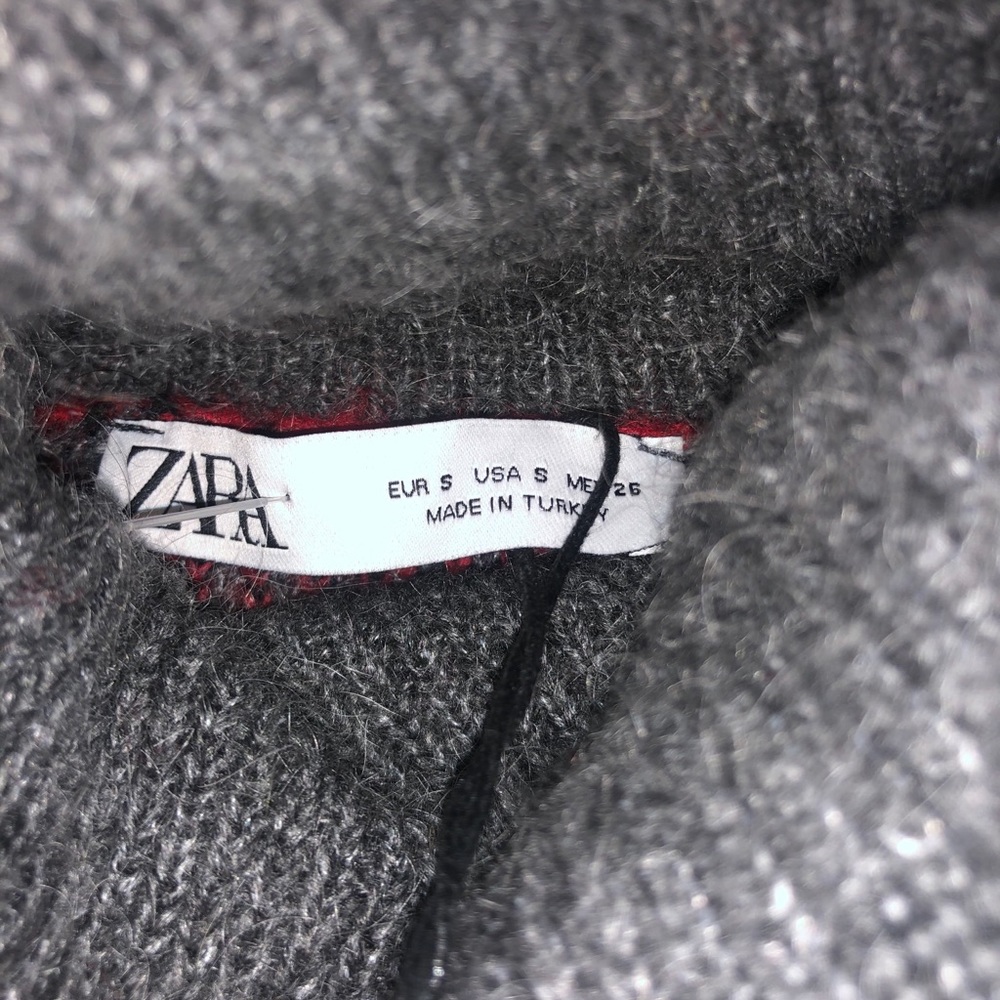 Zara Red and Gray Argyle Turtleneck Sweater with Ruffle Detail - Picture 3 of 4